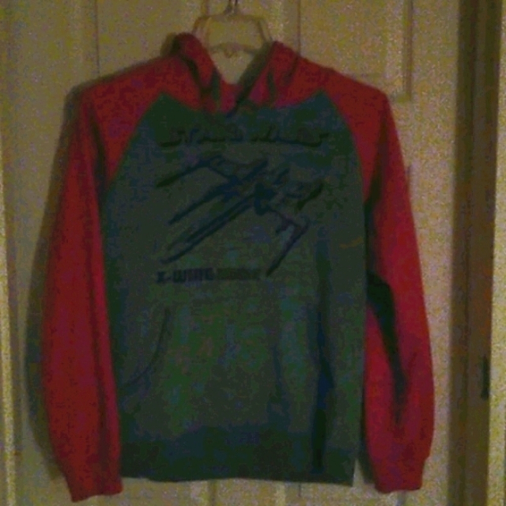 Sweatshirt